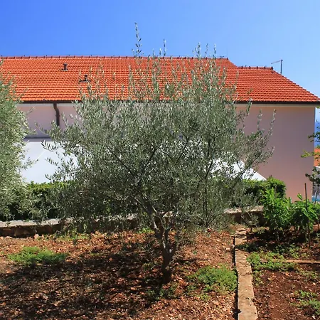 Mavarstica 8439a דירה טרוגיר