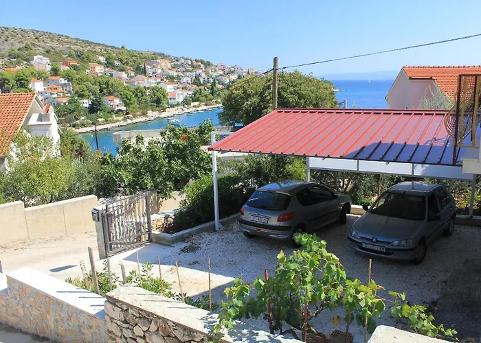 Mavarstica 8439a Trogir